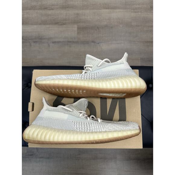Size 12 - Yeezy Boost 350 V2 Citrin Non-Reflective - Picture 2 of 6